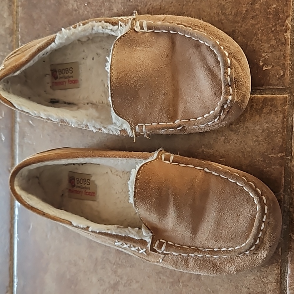 Women's BOBS moccasins size 6